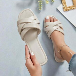 Women Pearl Colored Open Toe Flats