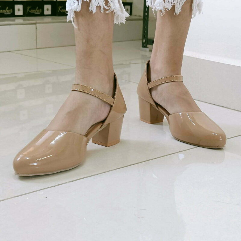 Women Nude Block Heels - Image 2