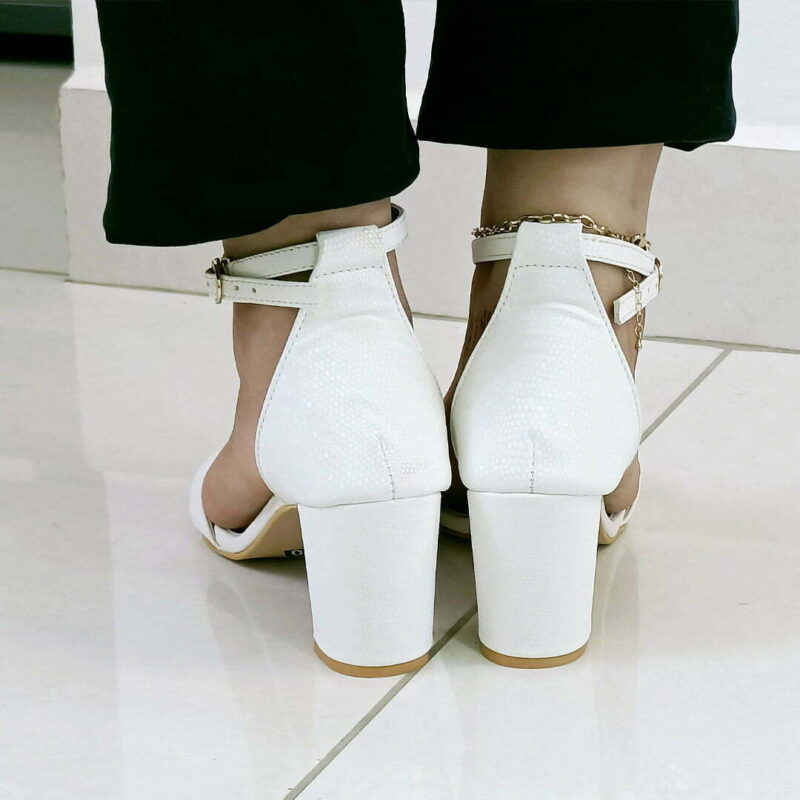 Women White Open Toe Block Heels - Image 4